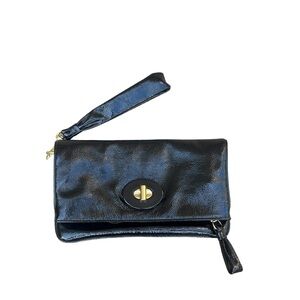Coach Black Patent Leather Fold Over Clutch Wristlet Turn-lock design Gold EUC